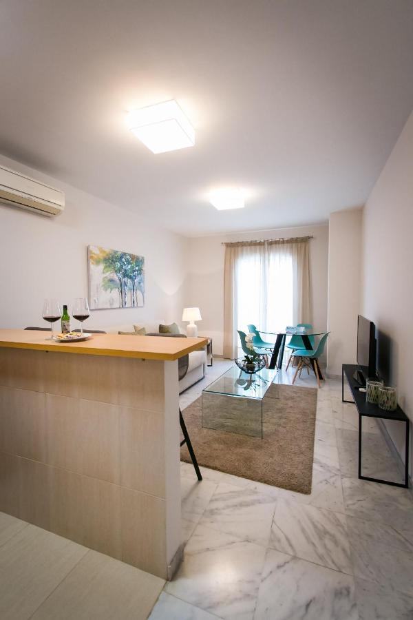 Holidays2Malaga Pena Parking & French Balcony & Smart Tv Экстерьер фото